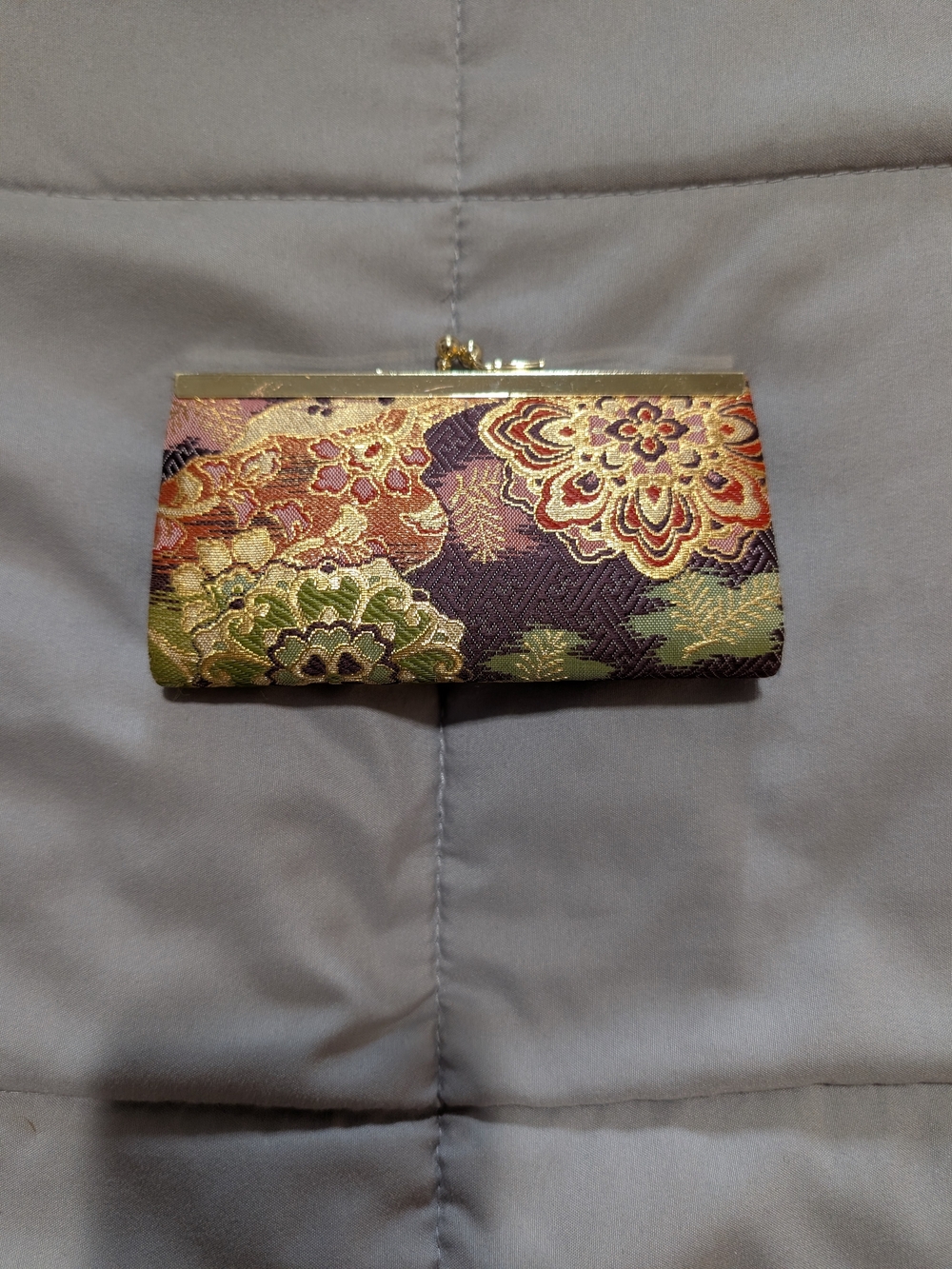Elegant Vintage Style Floral Brocade Clasp Wallet - Purple & Gold
